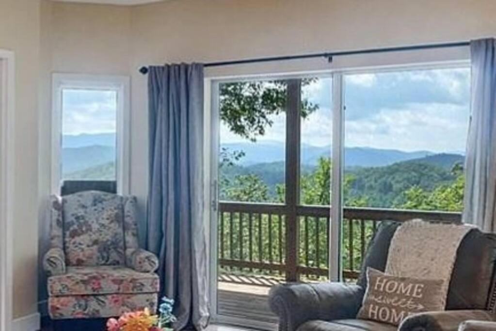 Red Rooster Family Cabin W/Hot Tub+Fire Pit+View Franklin Exterior foto