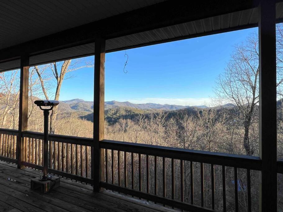 Red Rooster Family Cabin W/Hot Tub+Fire Pit+View Franklin Exterior foto
